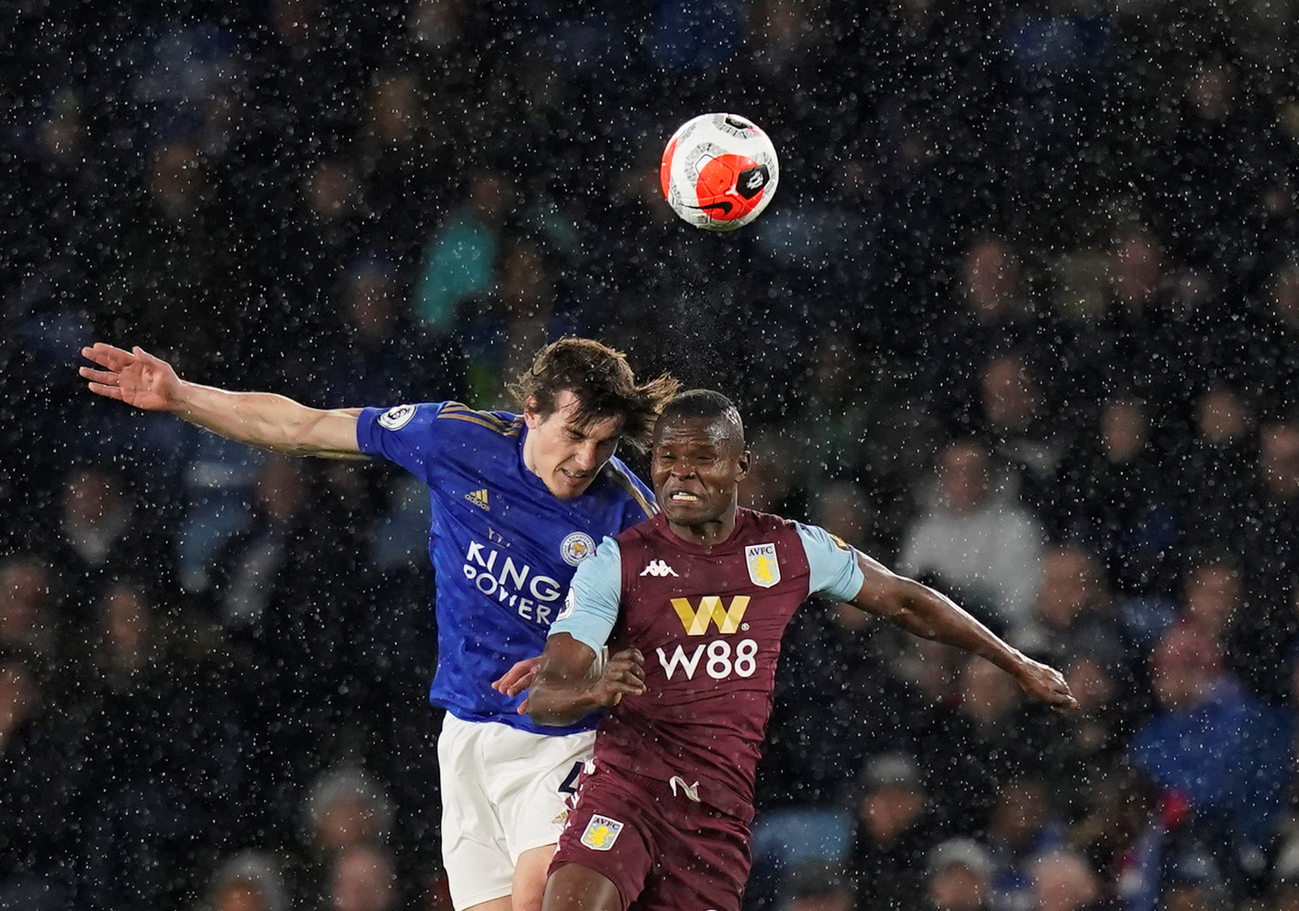 并主动与李 并主动与李